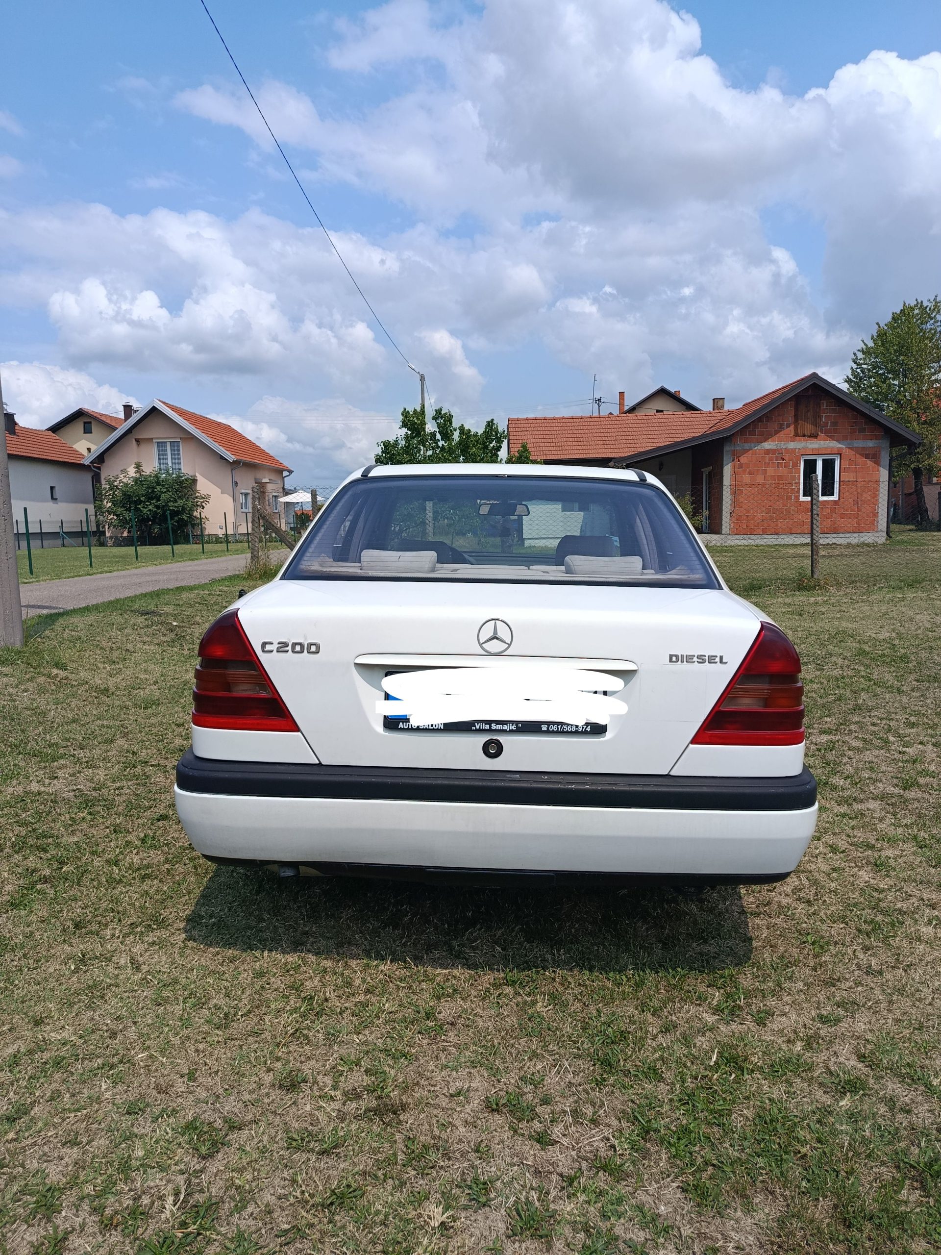 MERCEDES C200 TOP STANJE!