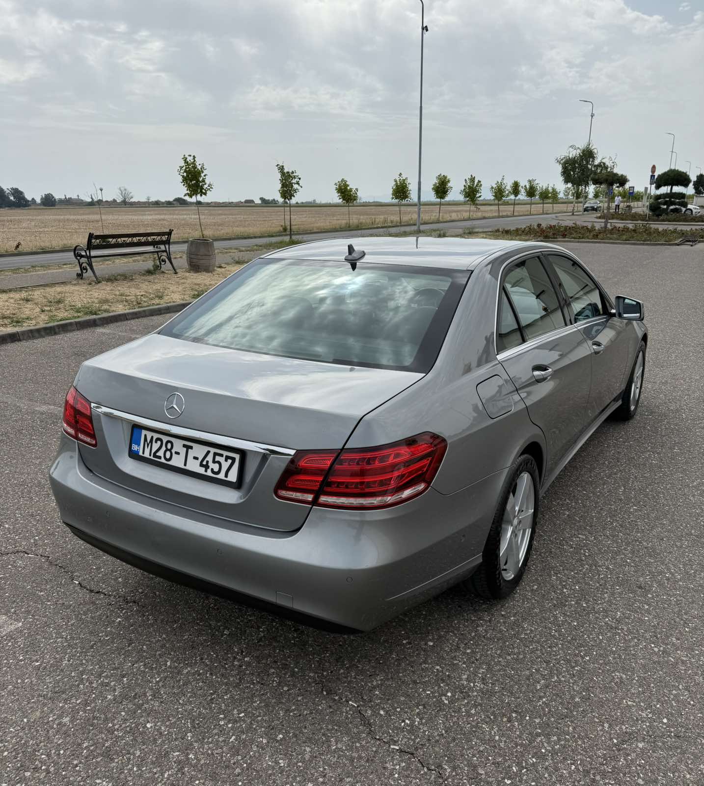 MERCEDES-BENZ E250 065/522-515