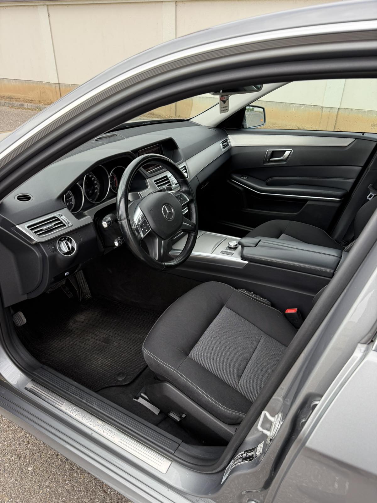 MERCEDES-BENZ E250 065/522-515