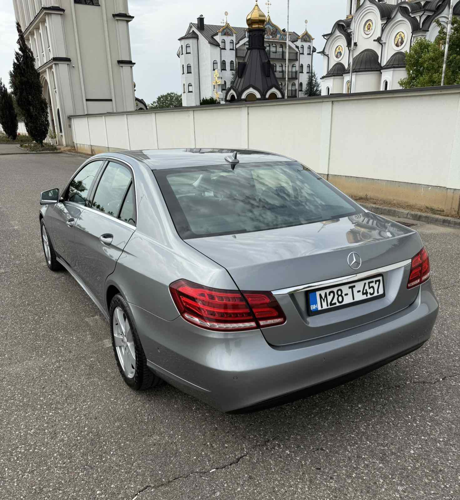 MERCEDES-BENZ E250 065/522-515